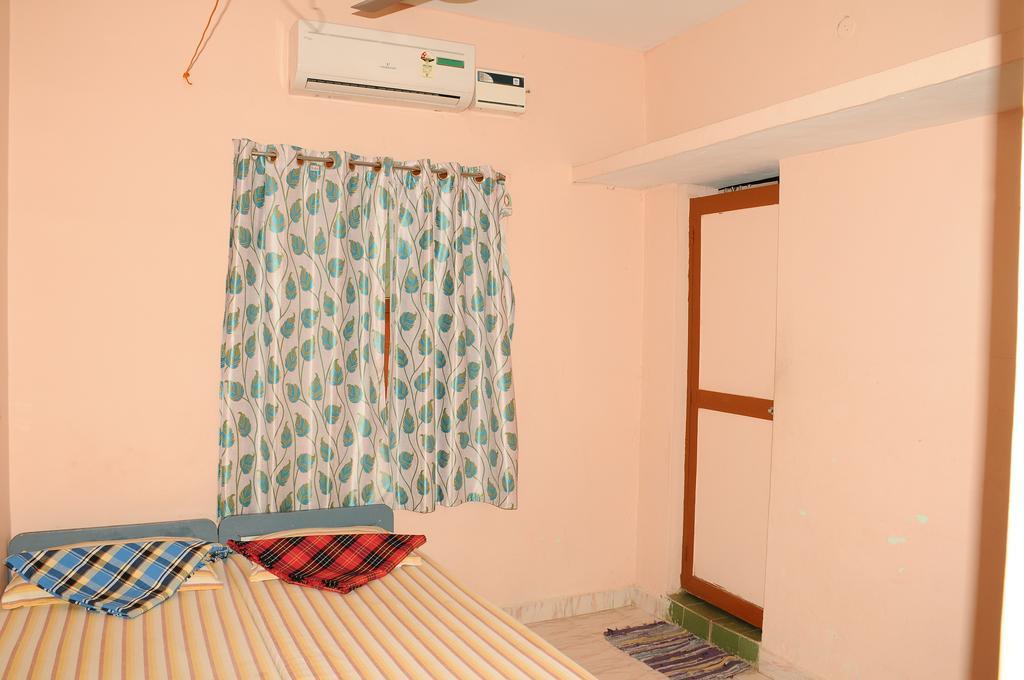 Arunachala Ramana Home Tiruvannāmalai Exteriér fotografie