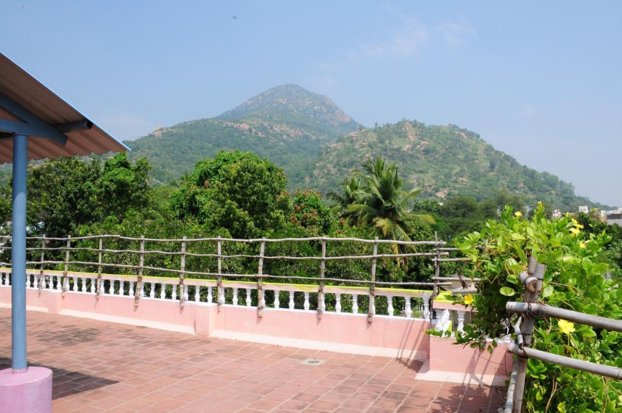Arunachala Ramana Home Tiruvannāmalai Exteriér fotografie